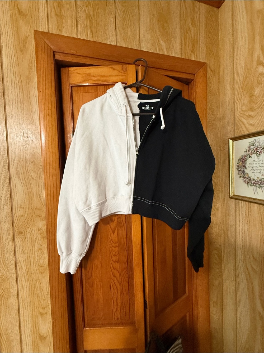 Hollister Black & White Colorblock Cropped Zip Hoodie
